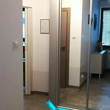 Planet Mercure Old Nova Apartment *