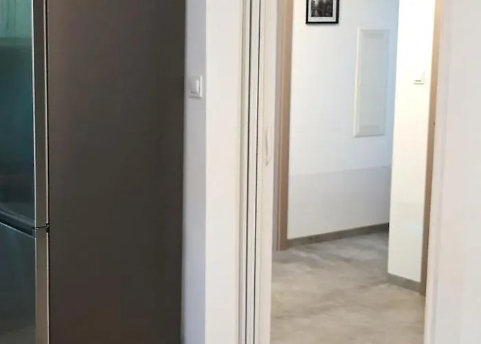 Apartment Planet Mercure Old Nova