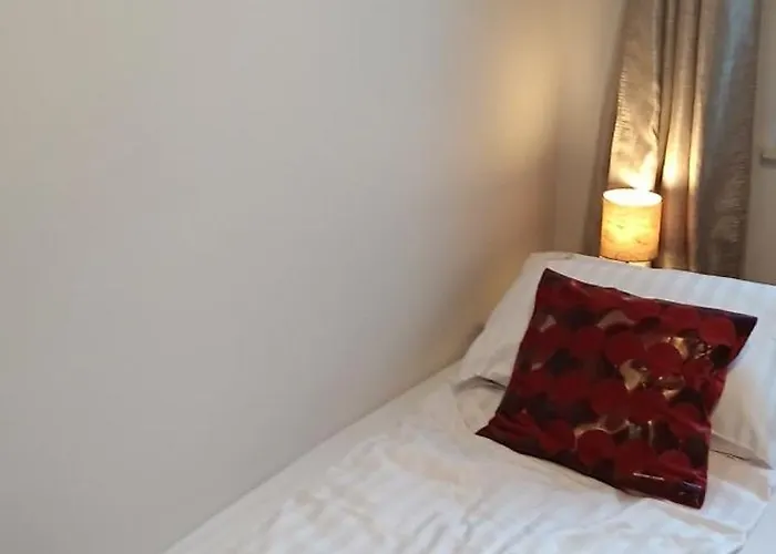 Apartment Planet Mercure Old Nova *